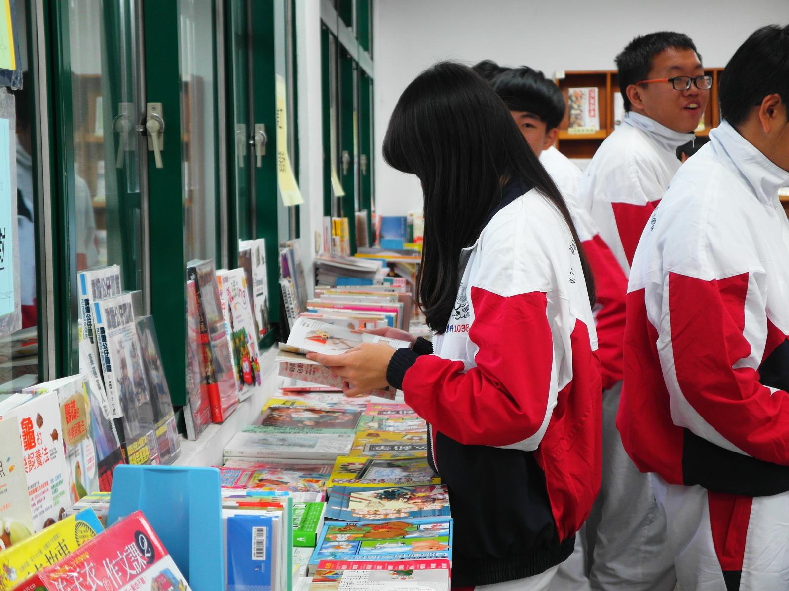 103-1優良圖書巡迴展花絮6