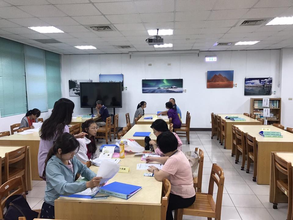 105-2輔導室辦理期末IEP檢討會,開新視窗