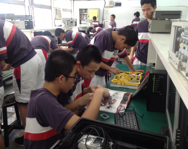 資訊科介紹及試探,開新視窗