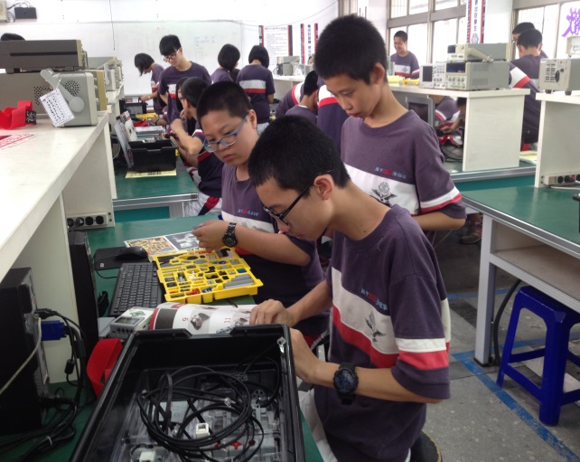 資訊科介紹及試探,開新視窗