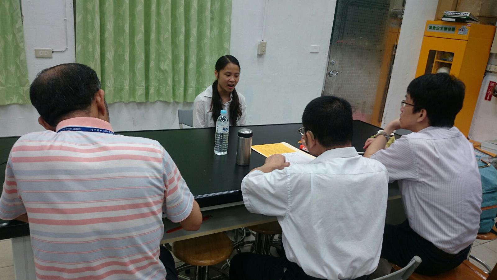 甄選入學模擬面試,開新視窗