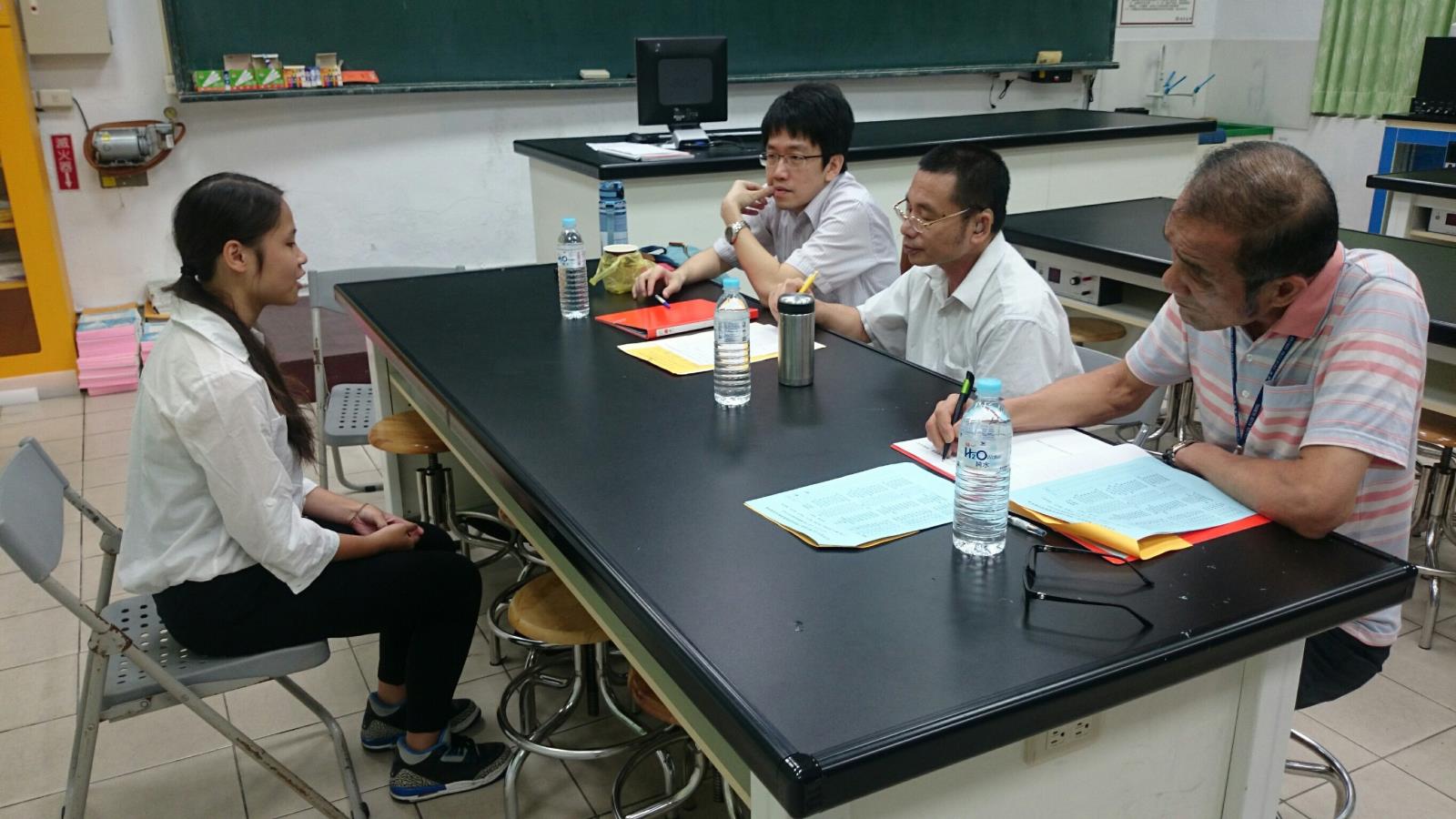 甄選入學模擬面試,開新視窗