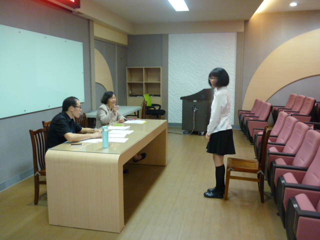 升大學模擬面試,開新視窗