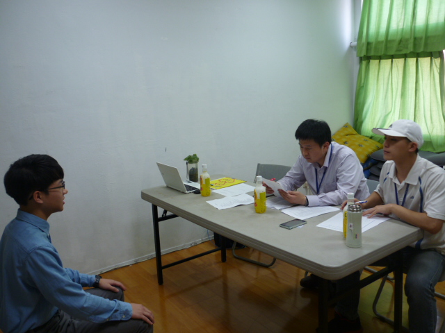 升大學模擬面試,開新視窗